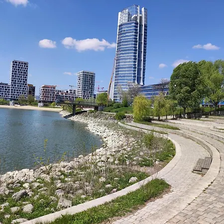 Apartman Riverside By The Danube